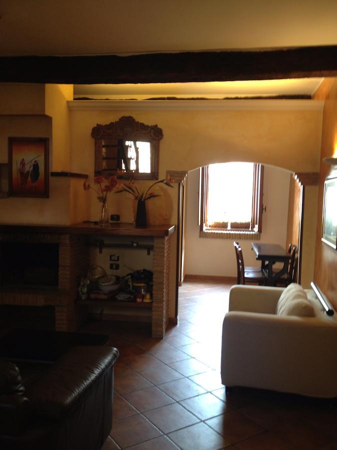 Bed And Breakfast Mblo Fondi Kamer foto